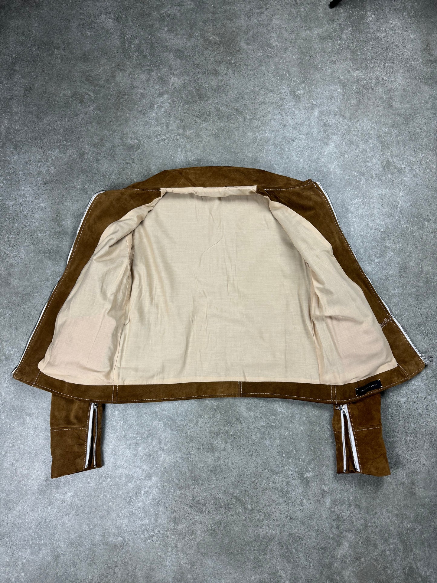 BROWN RIDING JACKET 1/1